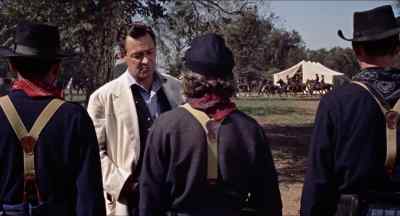 - How old are you?
- 32, sir. - The Horse Soldiers