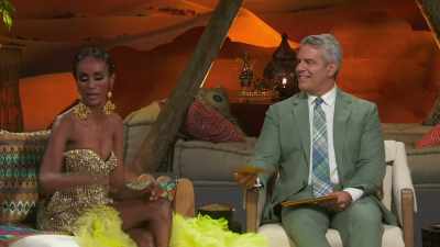 How?
Sara, I have worn-- - The Real Housewives of Dubai