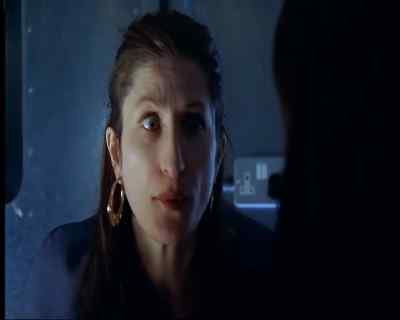 How is she?
Holding it together. - Wire in the Blood