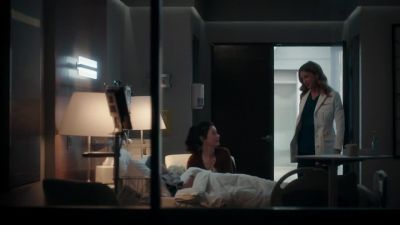 How is she? - The Resident