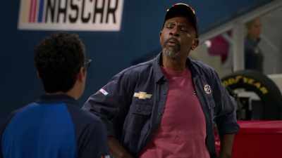 - How so?
- If Conor McGregor were, I wouldn't. - The Crew