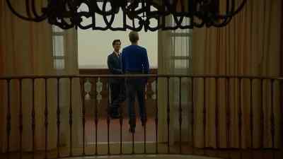 How was the flight? - American Crime Story