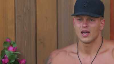 How the fucking, like,
a lie detector‐‐like, - Love Island