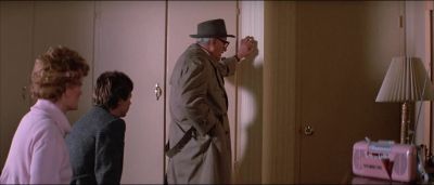 How the hell anyone can live in a rat hole like this - Tough Guys