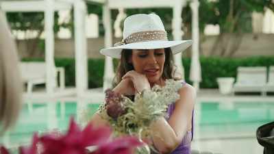 How is the seating arrangement
for the wedding? - The Real Housewives of Dubai