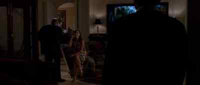 Howard?
Come here. - The Punisher