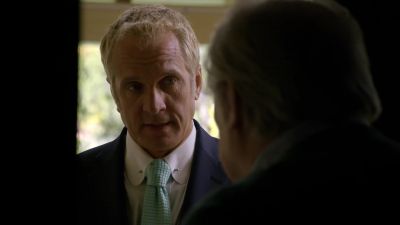 - Howard, what are you doing here?
- Chuck, do you have a second? - Better Call Saul