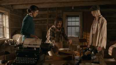 How'd you find me anyway? - Frankie Drake Mysteries