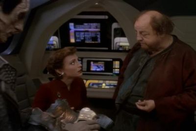 How'd you get ahold of this,
Razka? - Star Trek: Deep Space Nine