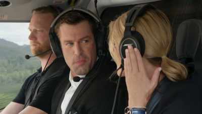 How'd you get an airline
to hold a plane for you? - Beauty and the Billionaire: Bali