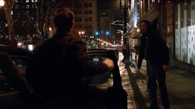 How'd it go?
Oh, he's sweating. - Grimm