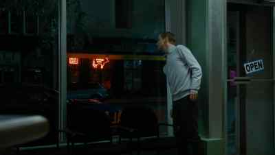 How'd it go? Sean. - Sneaky Pete