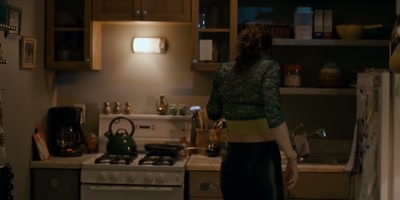-How'd it go tonight?
-It was dead. - Accused