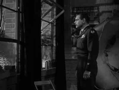 -How'd it happen?
-Sighting mistake. - Command Decision