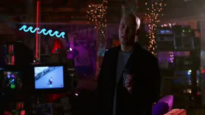 - How'd you find us? - Smallville