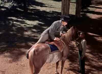 - Howdy, General.
- Welcome, Crockett. - Davy Crockett: King of the Wild Frontier