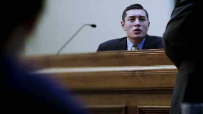 However, Dr. Lee maintains
that the scene to him - An American Murder Mystery: The Staircase