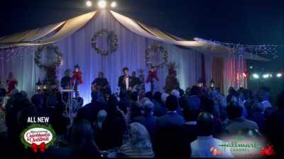 However, instead, we have
a very special performance. - Christmas at Graceland: Home for the Holidays