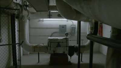 However, something about
the wall looks conspicuous, - Secrets of the Underground