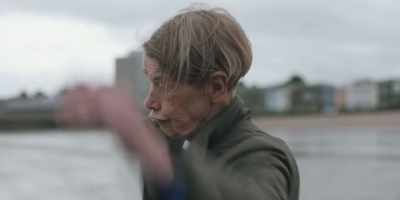How's she been, your gran? - Elizabeth Is Missing