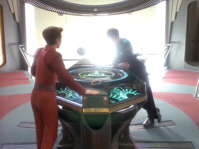 - How's it coming?
- Almost done. - Star Trek: Deep Space Nine