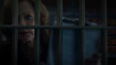 How's Detective Abar?
Agent Blake, is she okay? - Watchmen