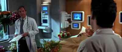-How's she doing?
-Stable and her vitals are strong. - Fantastic Four