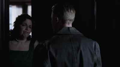 - How's she doing?
- The doctor's given her a sedative. - Boardwalk Empire