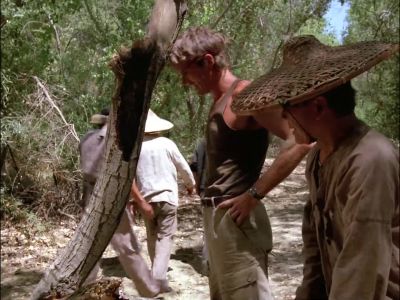 - How's it going? - Fine, except for the guns. - MacGyver