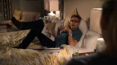- How's it going in there?
- He is a very hairy man. - Santa Clarita Diet