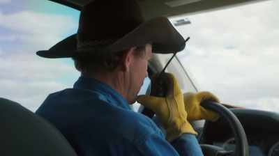 HOW'S IT GOING? - Dino Hunters