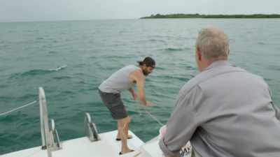 How's this lined doing
over here? - 5 Headed Shark Attack
