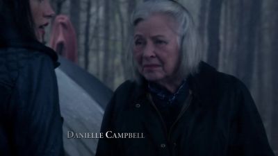 - How's that little one?
- Sleeping rather the storm. - The Originals