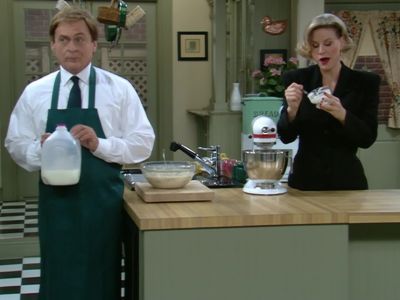 How's your pudding,
Miss Babcock? - The Nanny
