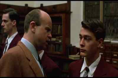 - How's the hamstring?
- Good, sir. - Flirting