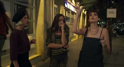 Hoy, Modesta Occhipinti,
compró tres calabacines, - Romantiche