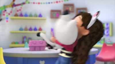 Hug attack - Gabby's Dollhouse
