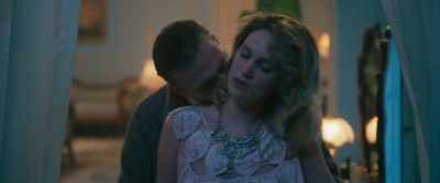 - Huh?
- I just want to be by myself, Adnan. - Bihter: A Forbidden Passion