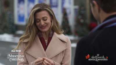 Huh?[MARGIE GASPING] - A Godwink Christmas: Second Chance, First Love