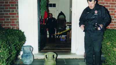 HUH?" - An American Murder Mystery: The Staircase