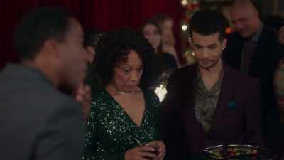 Huh.
She was on a soap opera. - The 5-Year Christmas Party