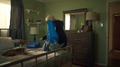 Huh, what do you
think about this? - Bad Romance: The Vicky White Story