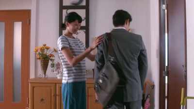 - Huh?
- You'll get late, go. - When I Get Home, My Wife Always Pretends to be Dead