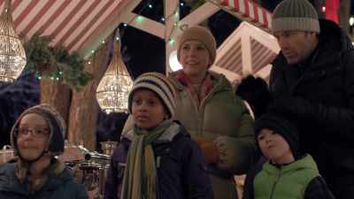 - Huhuh.
- Maar in plaats van steenkool, - Merry Swissmas