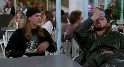 Human brown eye here's a walking calamity - Mallrats