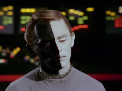 [Humming] - Star Trek