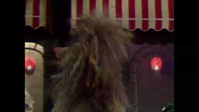 [HUMMING] - The Muppet Show