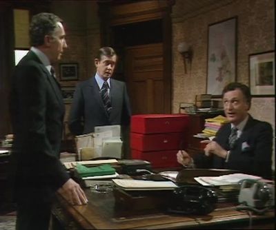 Humpy - Yes Minister