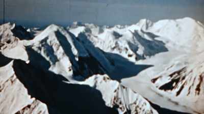 HUNDREDS OF PLANES
AND PILOTS PERISH. - The Pacific War in Color