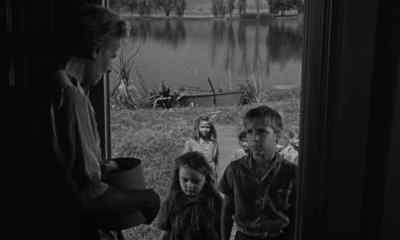 Hungry, I suppose. - The Night of the Hunter